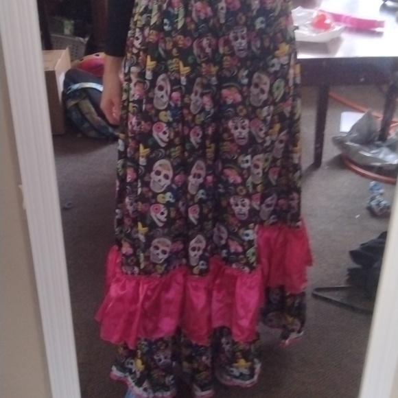 Day of the Dead gown - Picture 3 of 10